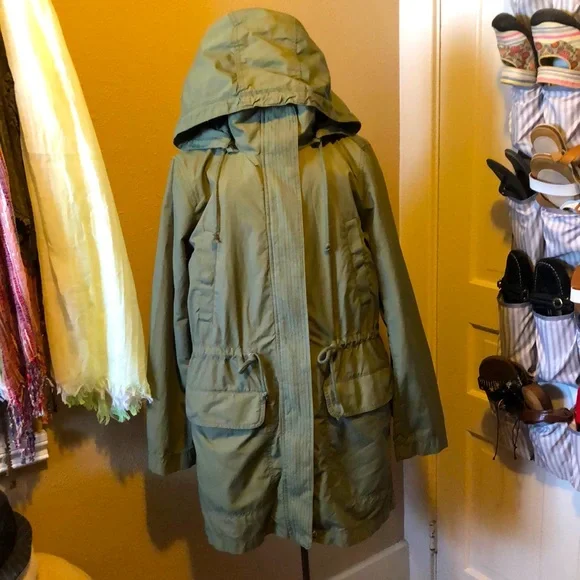 GAP Women's Utility Jacket in Sage - Picture 2 of 8